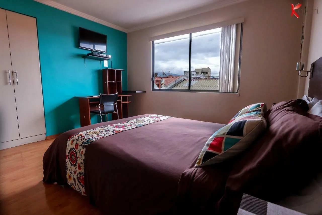 Hotel Hostal Kolibri B&B