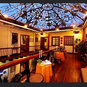 Cantuna Bed & Breakfast Quito