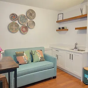 Newly Renovated Walkout Basement In With Separate Entrance Guest house Vancouver